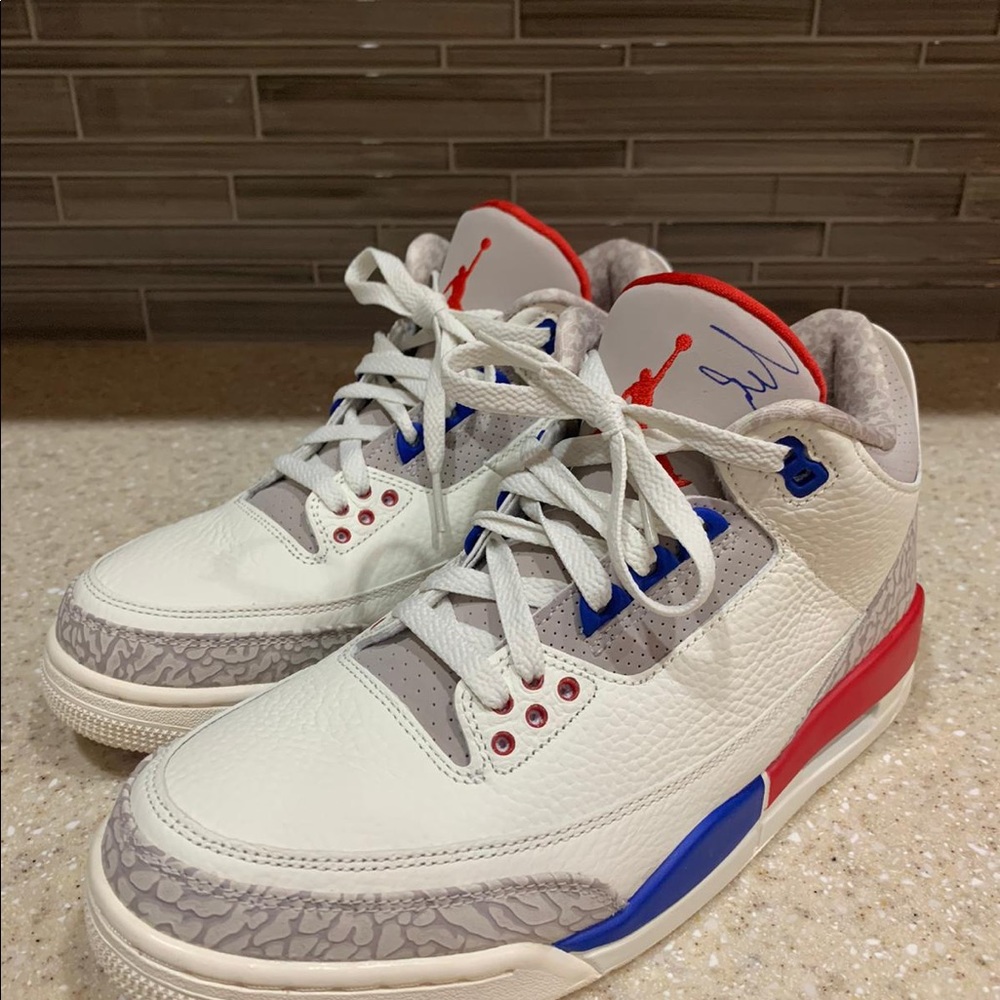 Jordan 3 “International Flight”
